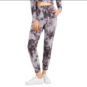 Grey Mineral Wash Jogger Sweaterpants Pants Lounge wear, Size M NWT